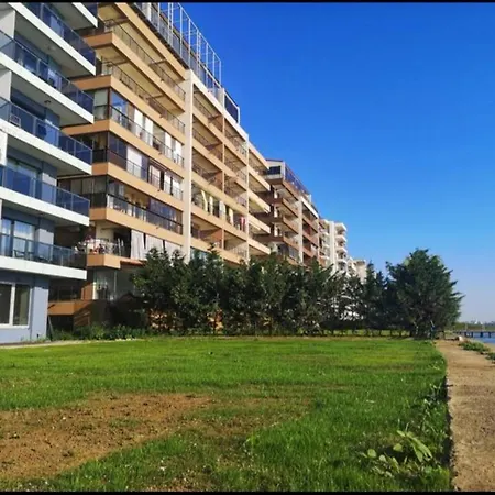 Cristal Panoramic Lake