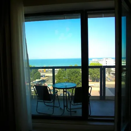 Cristal Panoramic Lake Apartmán